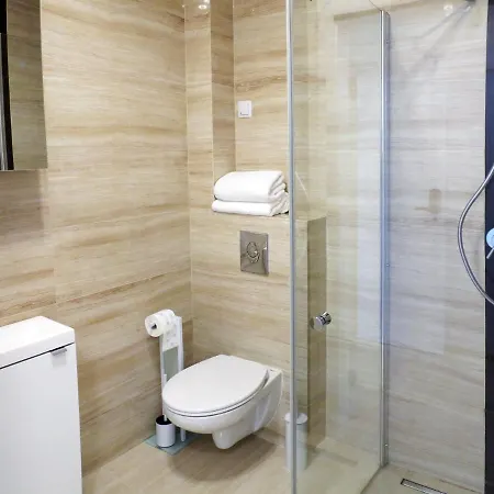 Warzecha Miloszyce Bzowa 40/4 Апартаменты Jelcz-Laskowice